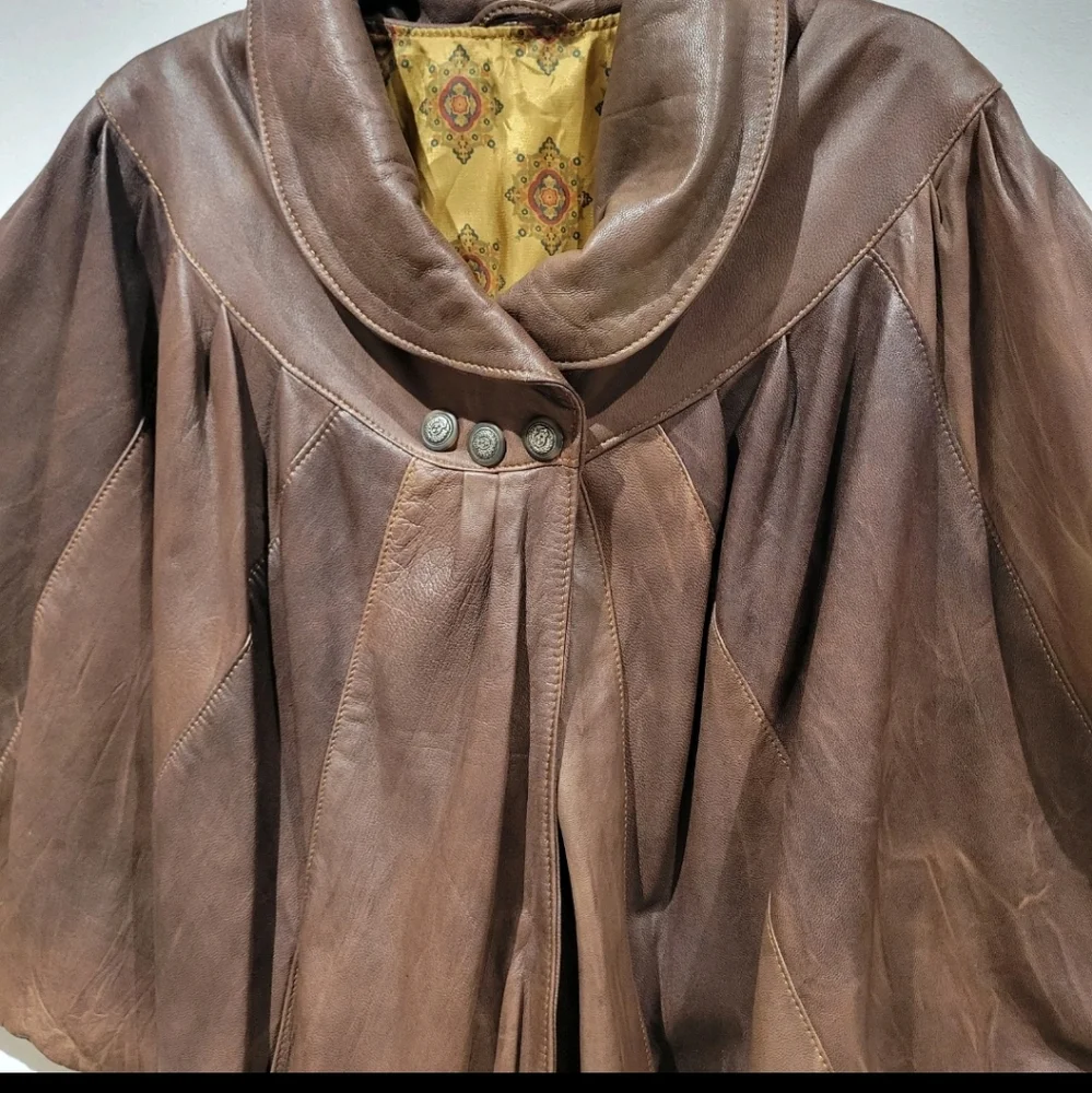 Vtg Brown Leather Cape Coat - Picture 6 of 14